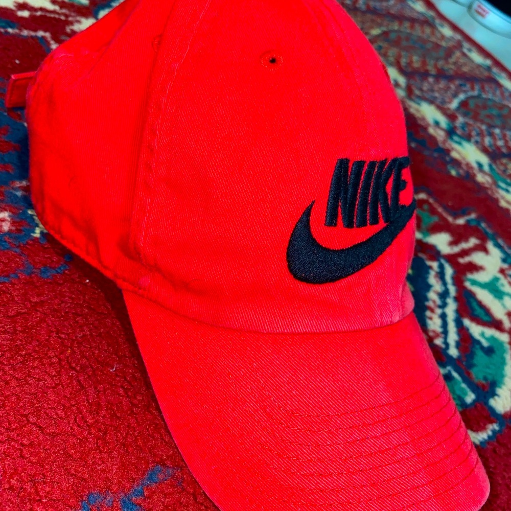 Red Nike hat